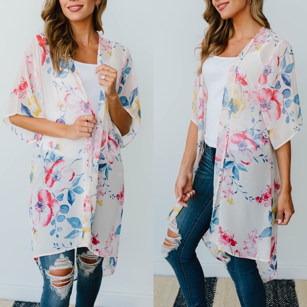 Lightweight Floral Kimono in Ivory - Picture 2 of 10